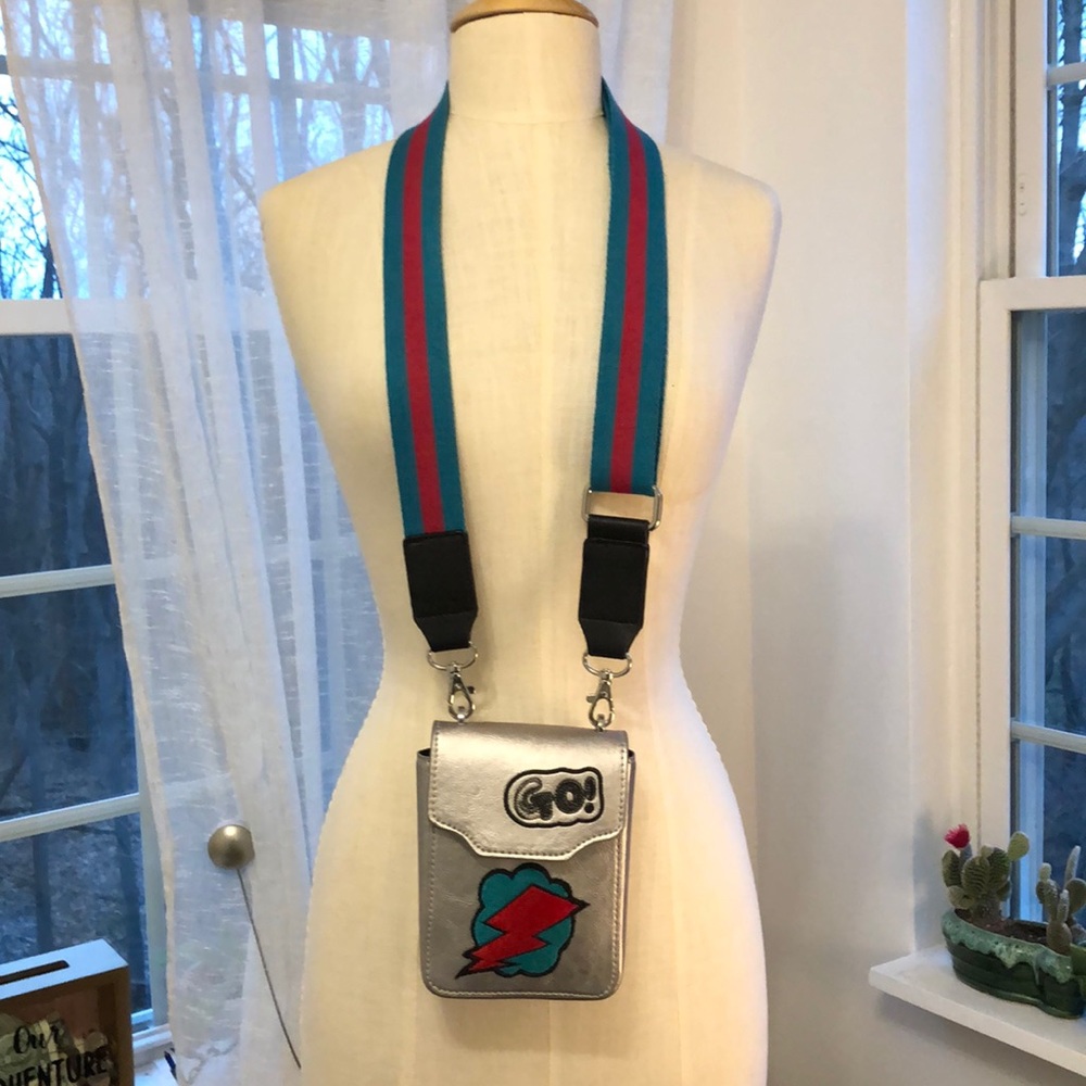 Zara shoulder bag converts to a fanny pack